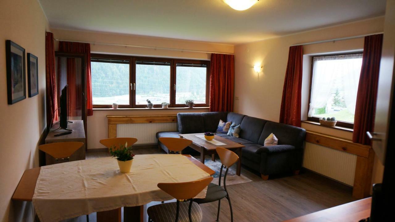 Appartamento St. Hubertus Pettneu am Arlberg Esterno foto