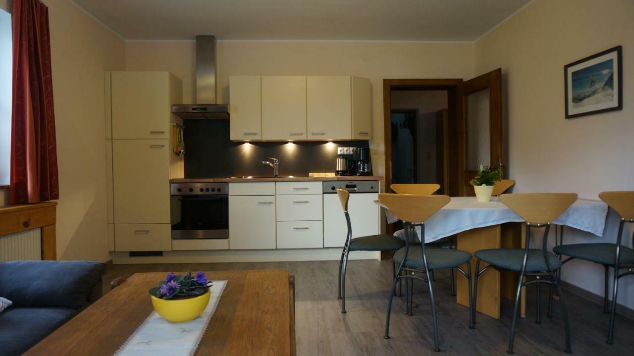 Appartamento St. Hubertus Pettneu am Arlberg Esterno foto